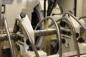 Резьбошлифовальные станки от компании Mitsui Seiki  