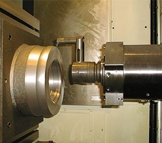 Функция Turn-Cut от Okuma облегчает токарную обработку на горизонтальном обрабатывающем центре  