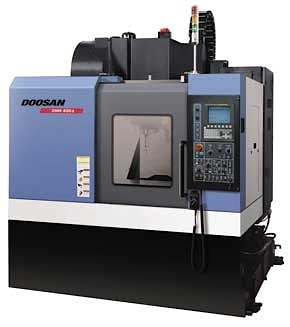 Вертикальный обрабатывающий центр Doosan DNM 400A  
