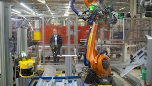 Первый в Германии завод электромобилей устанавливает новые стандарты  