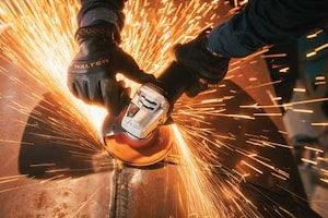 Угловые шлифовальные машины для повышения эффективности абразивной обработки  