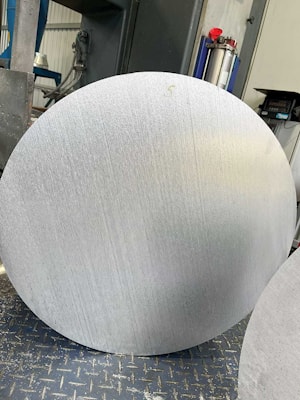 Ленточнопильное полотно эффективно режет алюминий и другие цветные металлы  